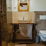 Freser Farm Homestay szállás Zgornje Prebukovje